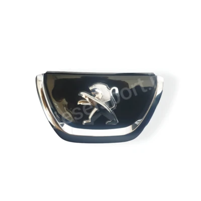 آرم جلو پنجره ۲۰۷ سه‌بعدی